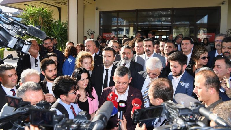 CHP Lideri Özel, Antalya’da Konuştu: “Umudun Adı CHP” - Antalya Körfez ...