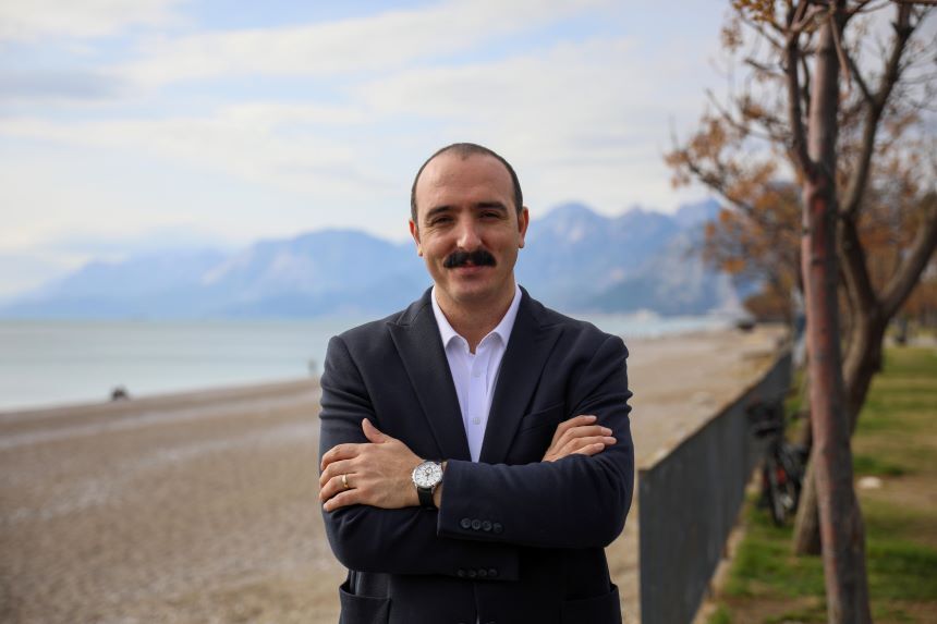 Cem Kotan kimdir? Konyaaltı Belediye Başkanı Kotan ve geçmiş dönemdeki çalışmaları