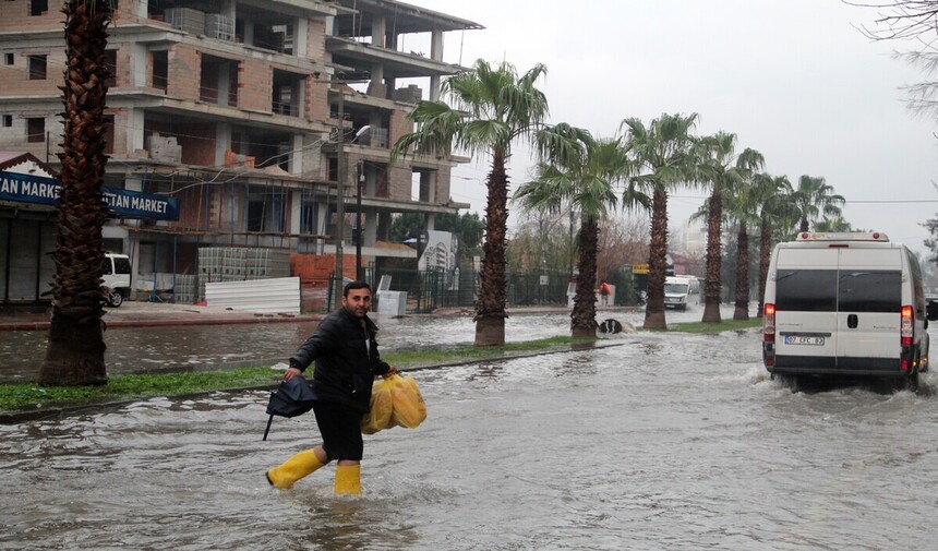 Antalya Sel Felaketi Şehir 5