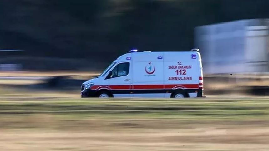 Ambulans Işçi Hayatını Kaybetti