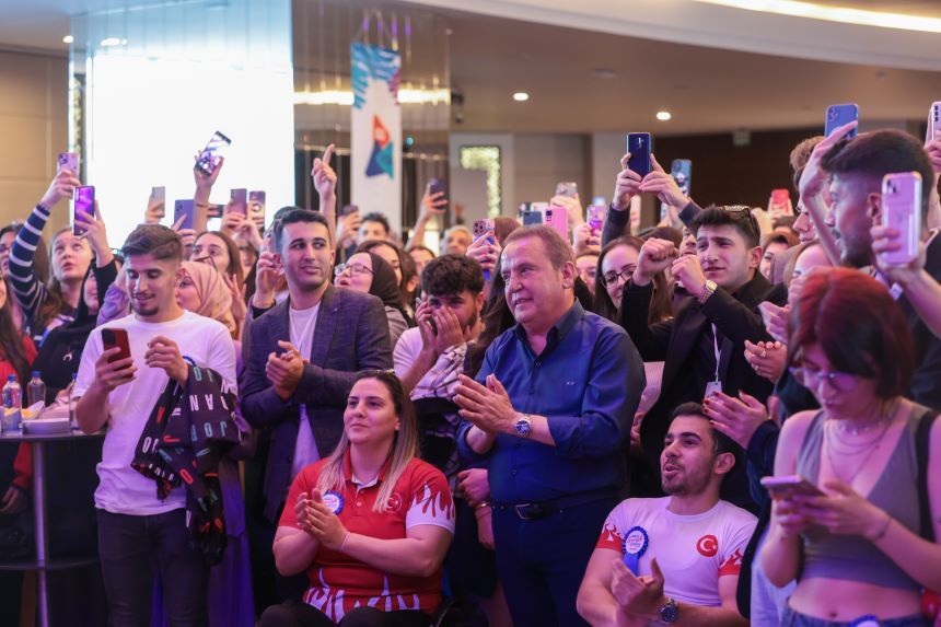 Muhittin Böcek Konser