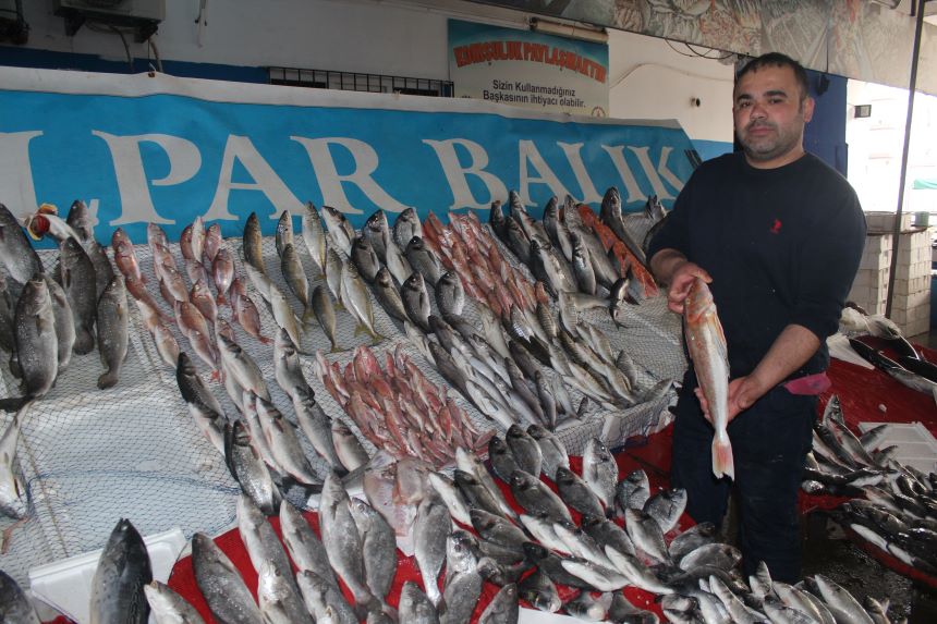 Muratpaşa Çarşamba Pazarı Balık Fiyatları