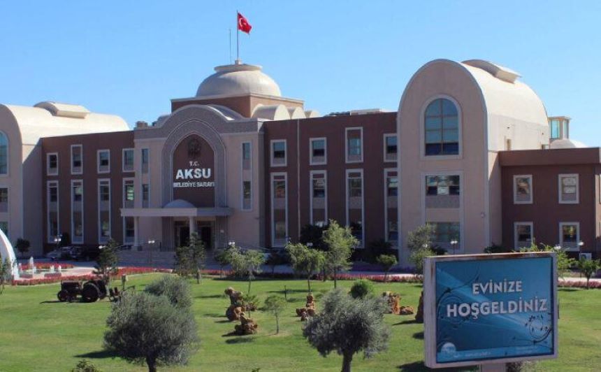 Aksu Belediyesinin Borcu 150 Milyon Lira