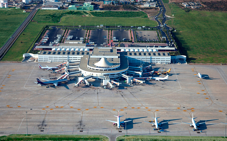 Antalya Havalimanı Uçaklar