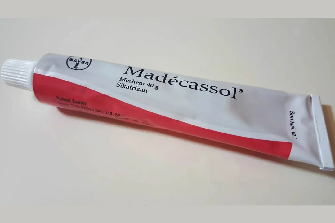 Madecassol Krem 4