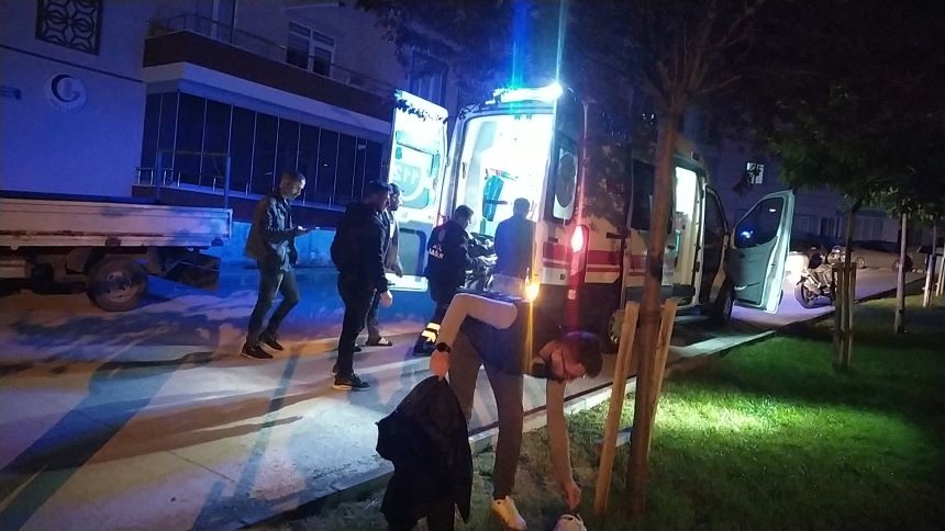 24 Yaşındaki Genç Parkta Silahlı Saldırıya Uğradı 3