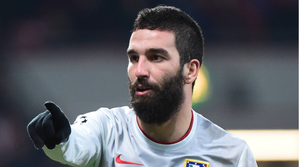 Arda Turan Serveti 6