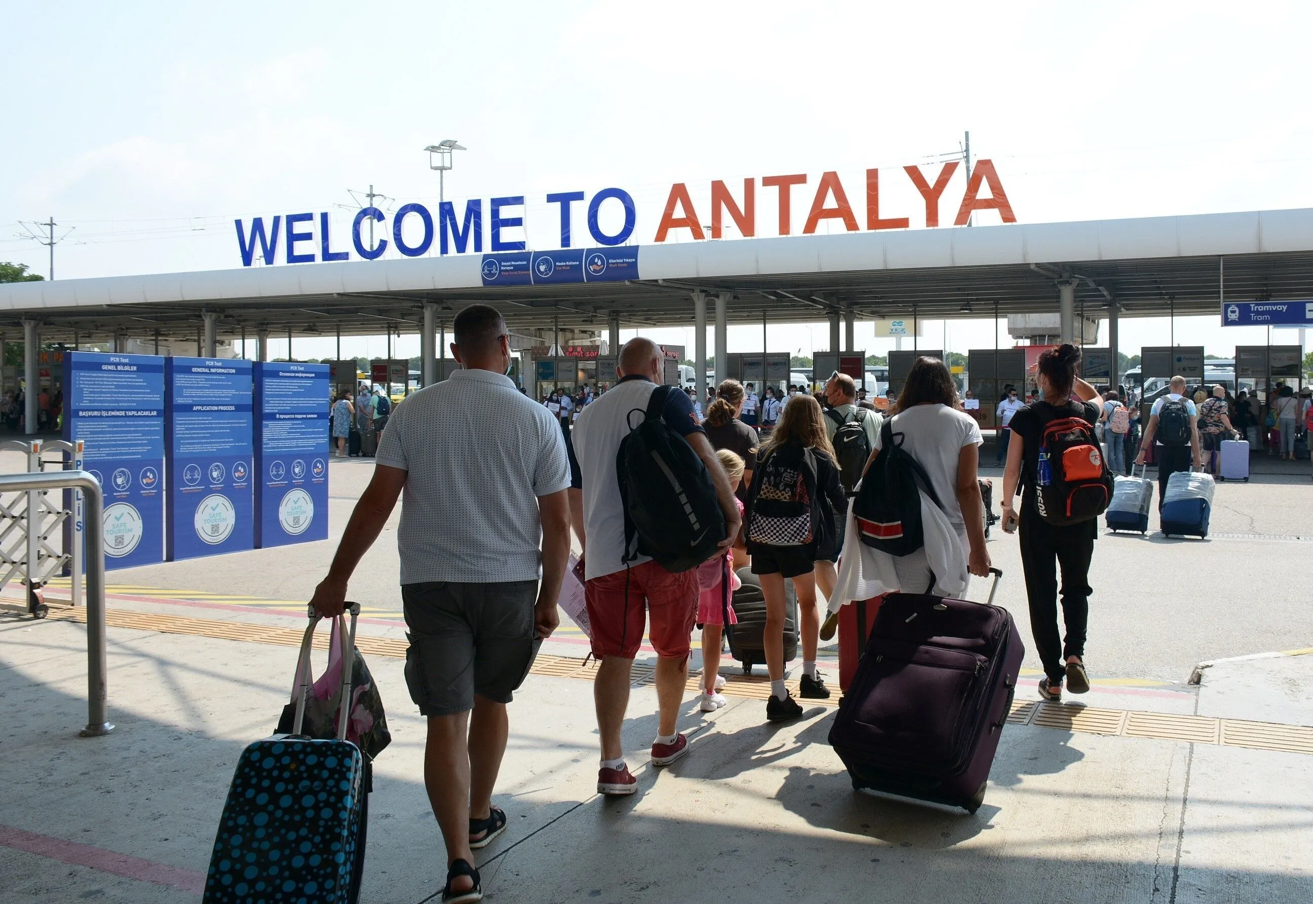 Antalya Havalimani 1.Jpg 2-1