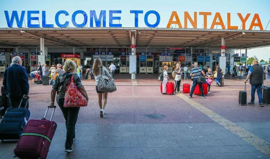 Antalya Havalimanı Ana Kapak