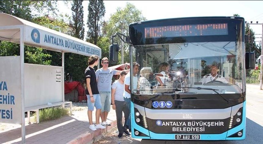 Antalya Otobüs Durağı