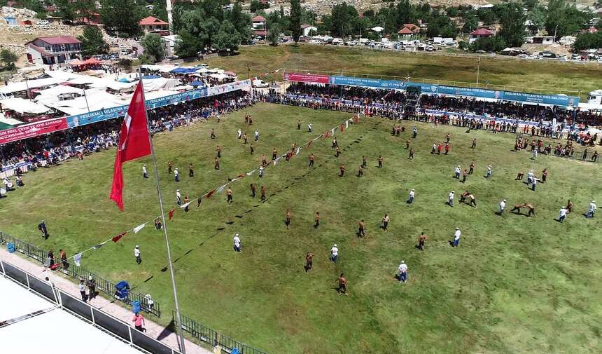Feslikan Yaylası Güreş Meydanı 2
