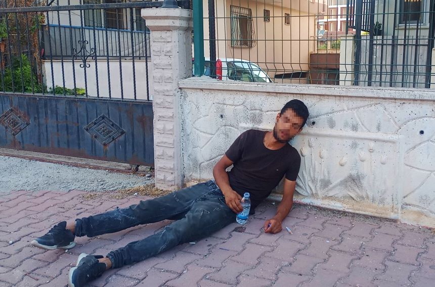 Uyuşturucu Kullanan Genç 1
