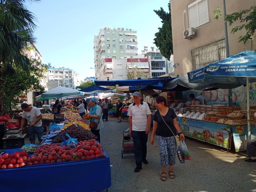 Antalya Kepez Cumartesi Pazarı’nda Güncel Sebze Ve Meyve Fiyatları… (10 Ağustos 2024)