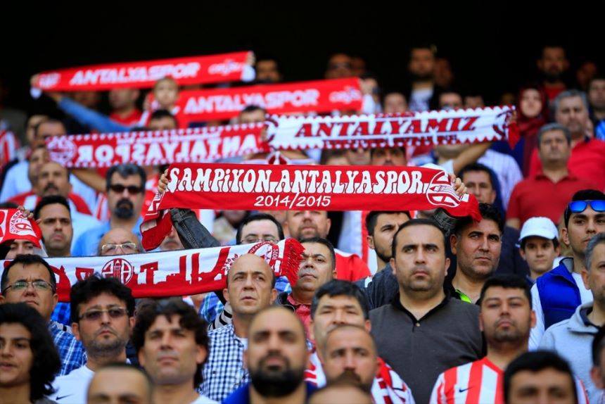 Antalyaspor Taraftarı 3