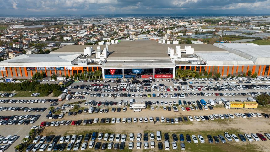Anfaş Fuar Alanı Kalabalık