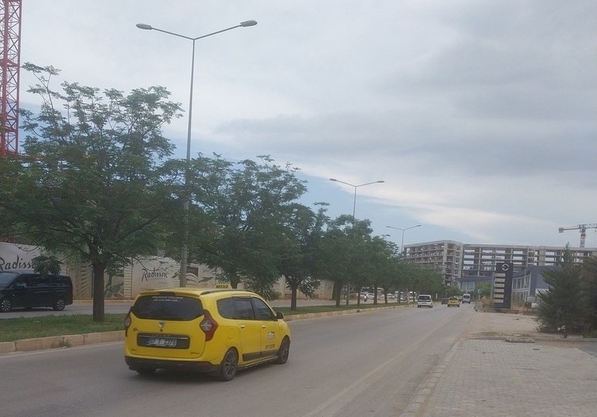 Kardeş Kentler Caddesi