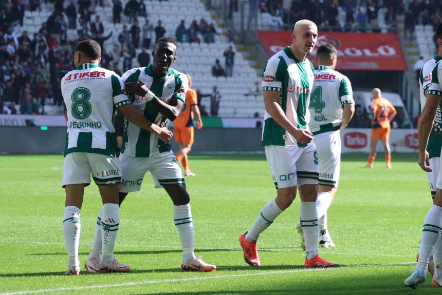 Konyaspor Başakşehir Karşılaşması (1)