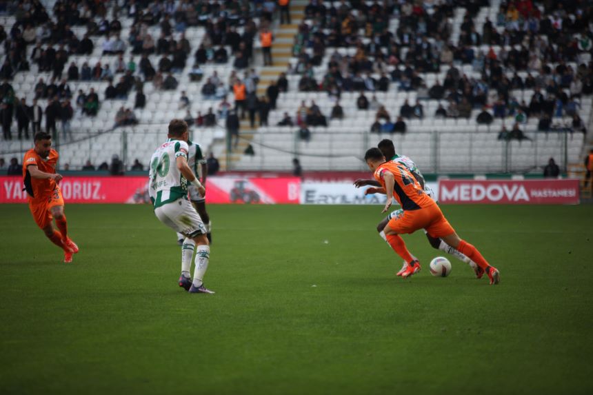 Konyaspor Başakşehir Karşılaşması (3)