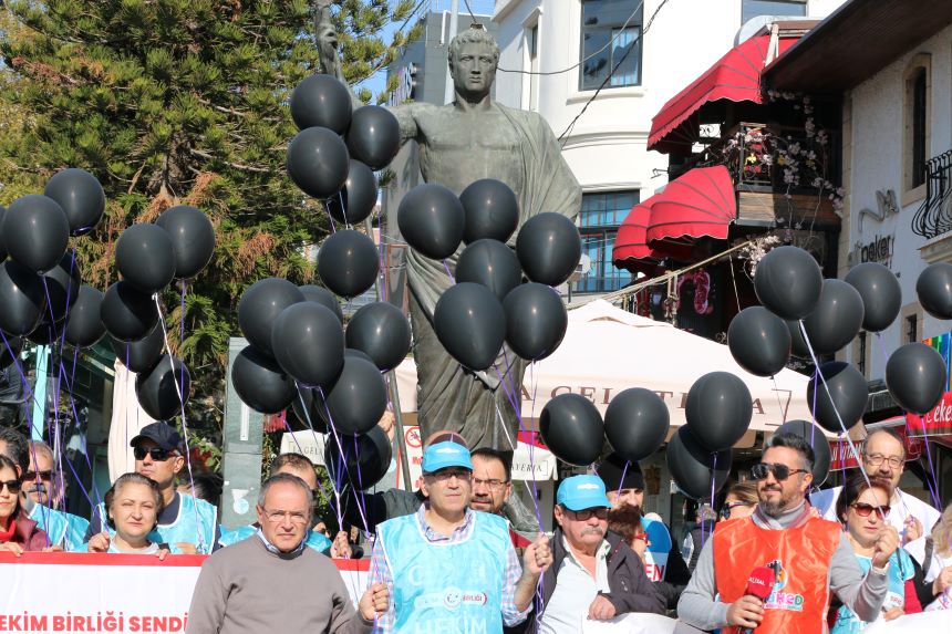 Antalya Aile Hekimleri Siyah Balonlar