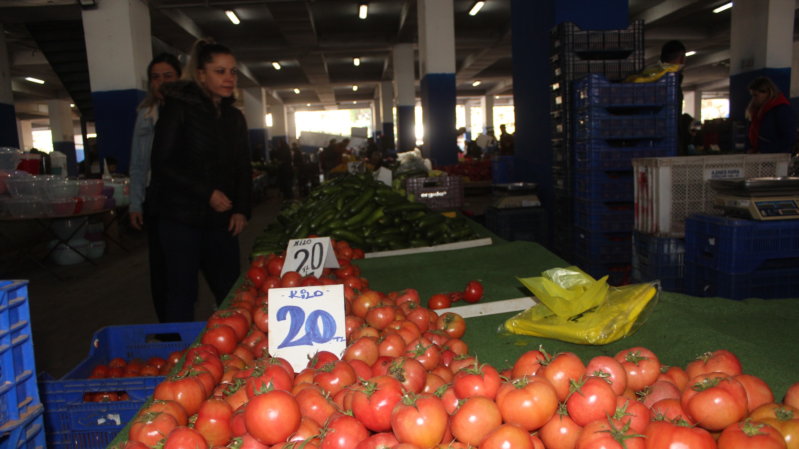 Çarşamba Pazarı Domates