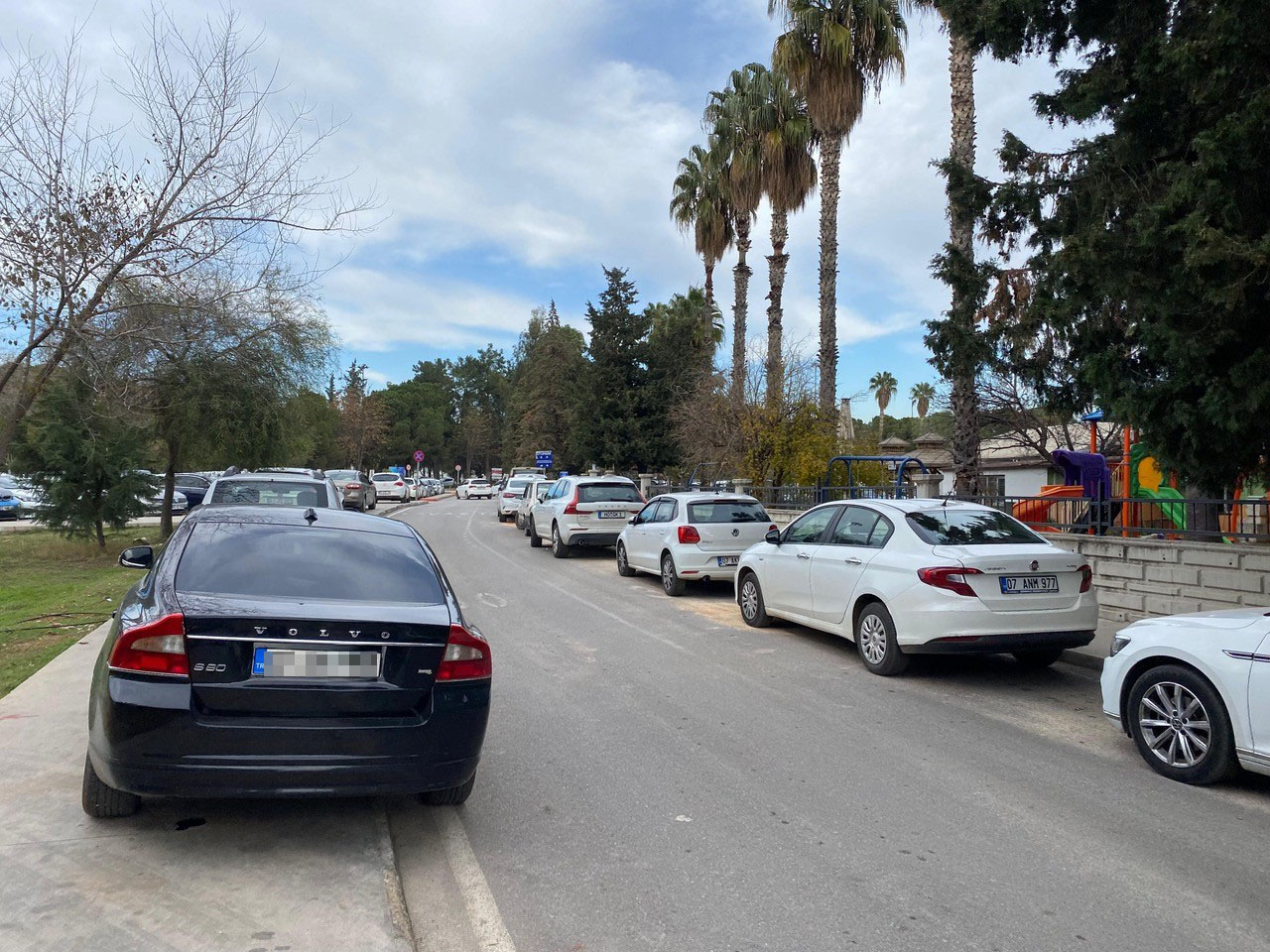 Akdeniz Üniversitesi Otopark Sorunu