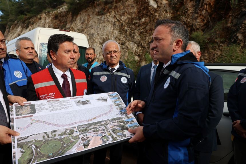 Muğla Büyükşehir Belediye Başkanı Mehmet Aras