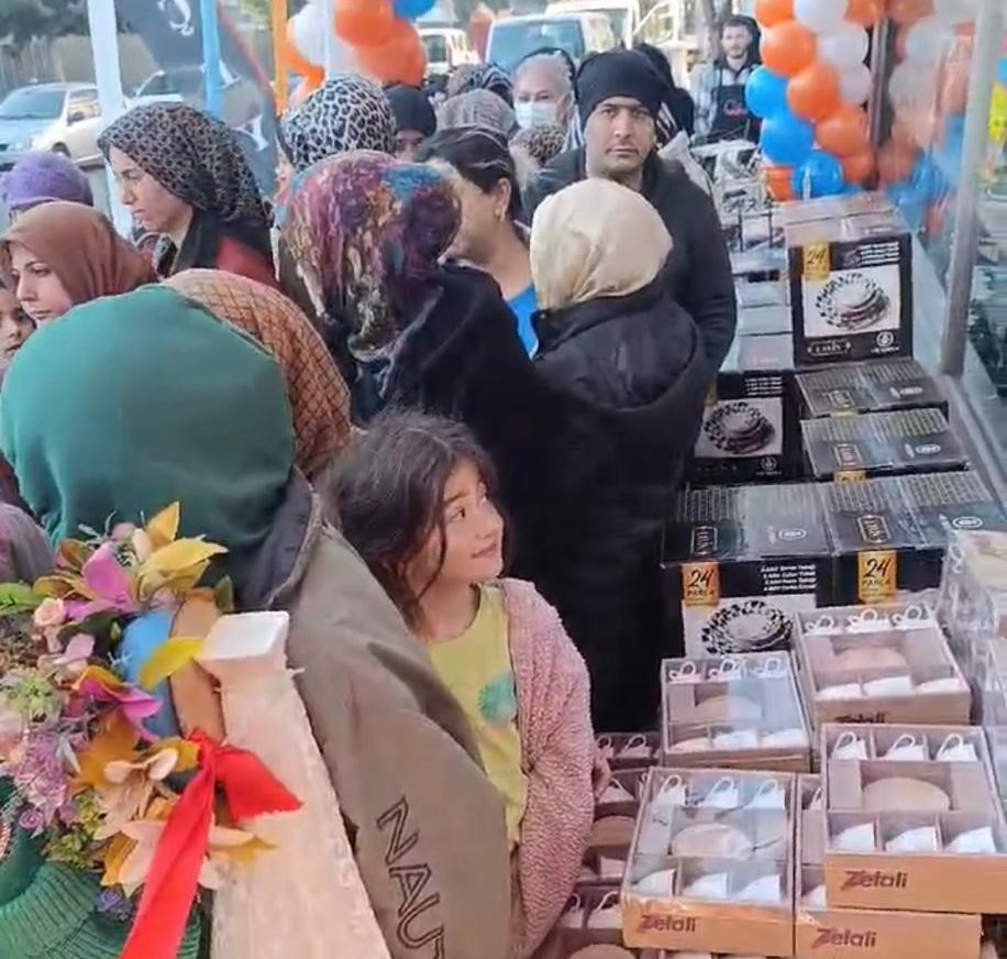 Ucuzluk Izdihamı 2