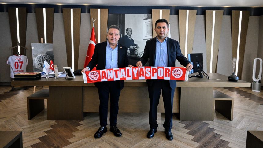 Antalya Büyükşehir Belediye Başkanı Muhittin Böcek Ve Antalyaspor Kulübü Başkanı Mustafa Ergün (2)