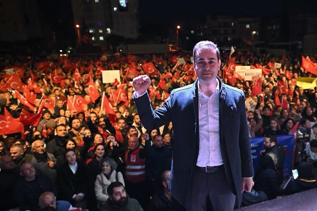 Can Okan Kıran Mhp Muratpaşa Ilçe Başkanı