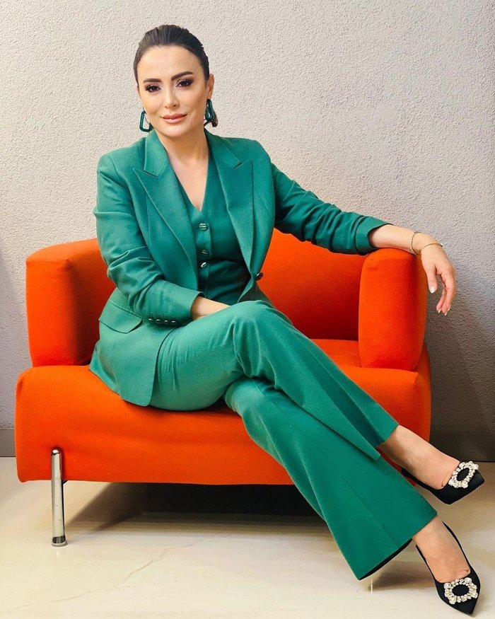 Didem Arslan Kac Yasinda 5