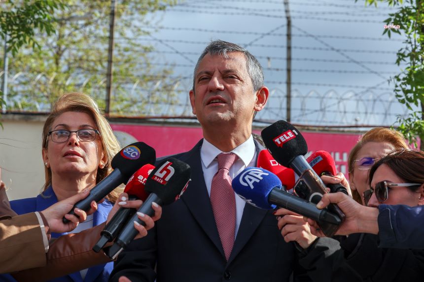 Chp Genel Başkanı Özgür Özel, Bakırköy Cezaevi Önünde Yaptığı Açıklama