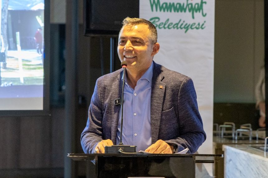 Manavgat Belediye Başkanı Op. Dr. Niyazi Nefi Kara (2)