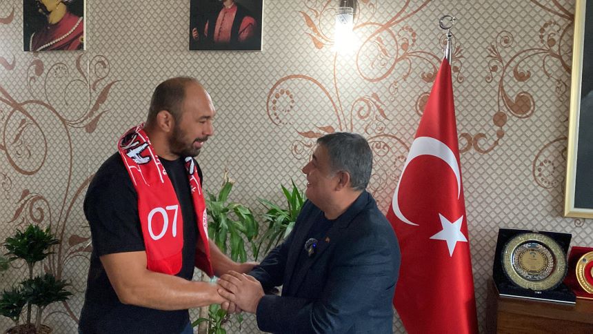 Ali Gürbüz Aksu Belediyesi Imza (4)