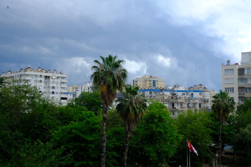 Antalya Kent Merkezi Fırtına 3