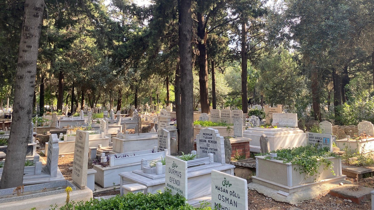 Antalya Mezarlık (2)-1