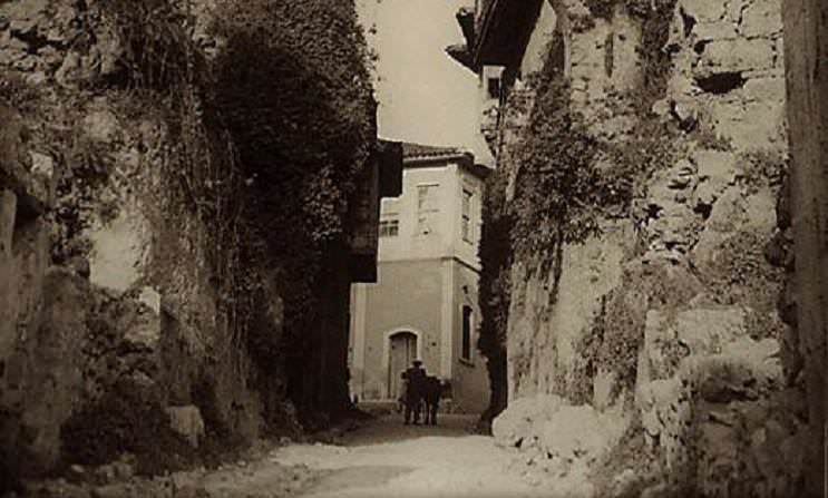 Eski Antalya Fotoğrafları (4)-1