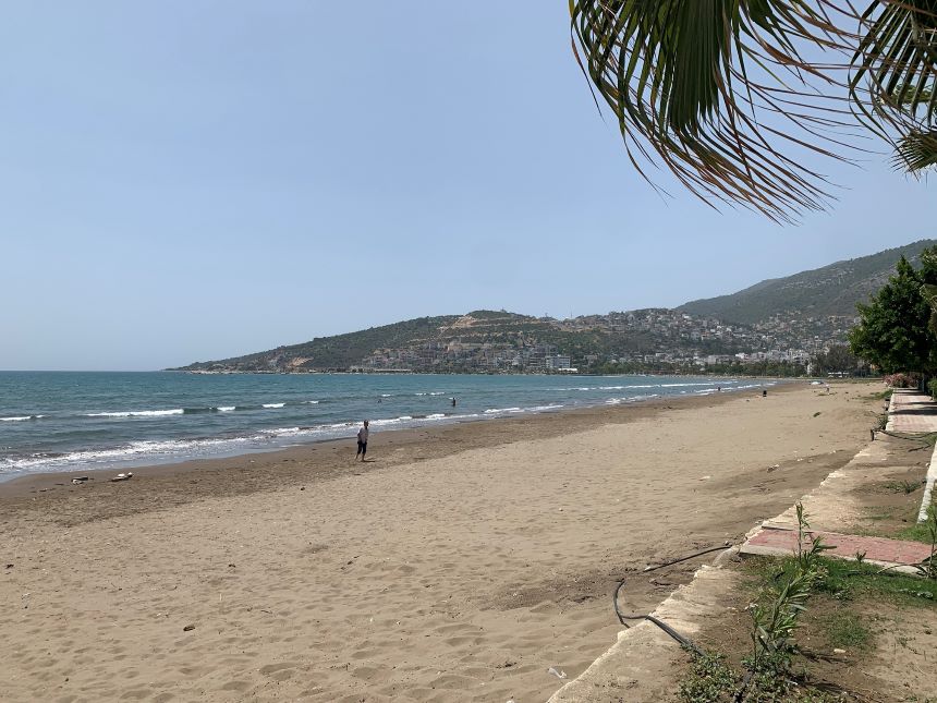 Finike Sahili Bedelsiz Olarak Antalya Yi̇kob'a Devredilmişti. Valilik, Sahilde Işletmeler Yaparak Kiraya Verecek (2)