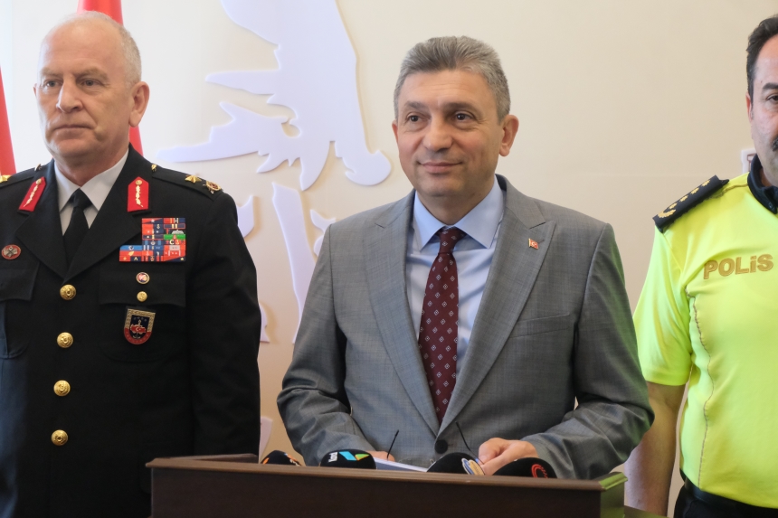 Hulusi Şahin Antlaya Valisi Nisna Ayı Toplantısı