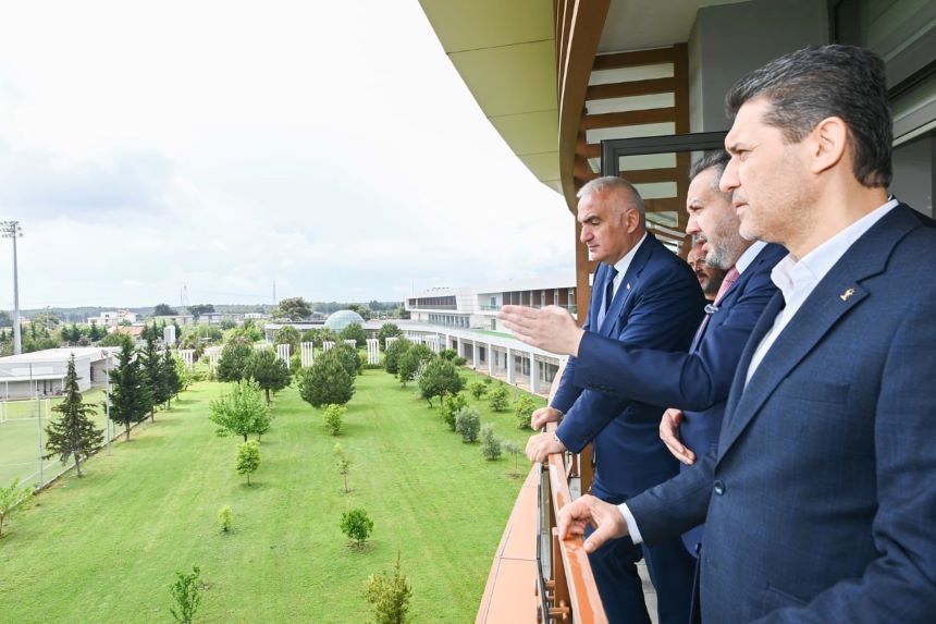 Mehmet Nuri Ersoy Antlayaspor Tesislerini Gezdi (2)