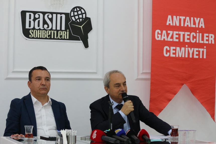 Mesut Kocagöz Agc Toplantısı