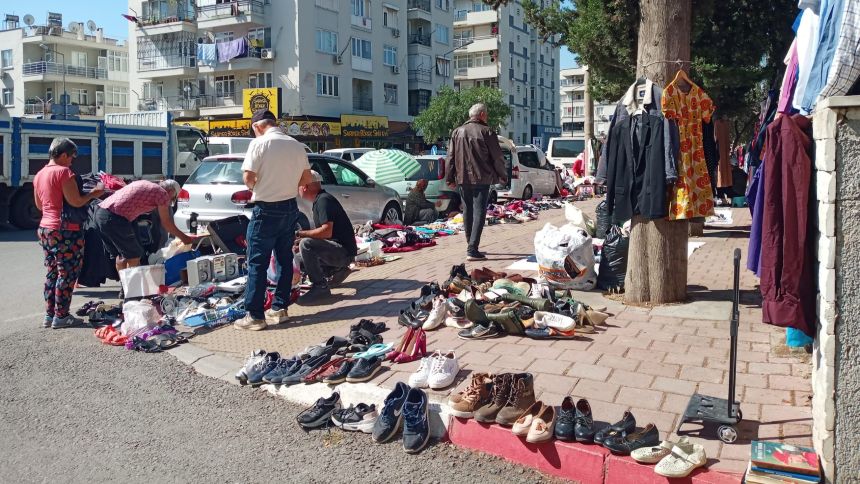 Muratpaşa Kaldırım Işgali (2)