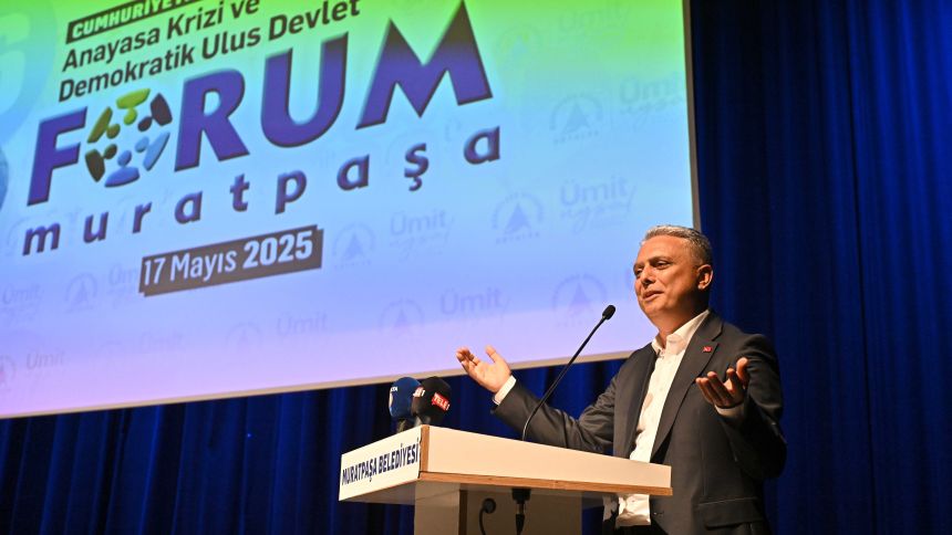 Ümit Uysal Muratpaşa Forum (2)
