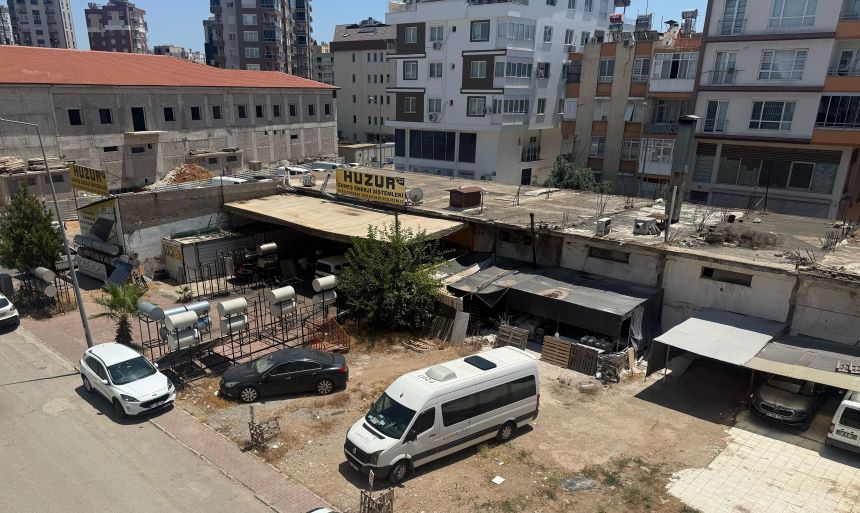 Antalya'nın Muratpaşa Ilçesi Muratpaşa Mahallesi 582. Sokak Tapudaki 'Tarla' Alanı-1