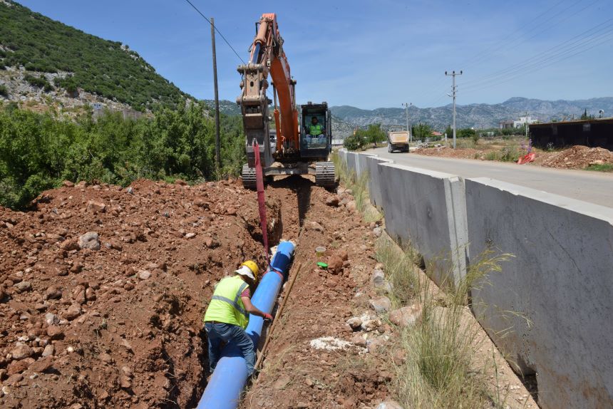 Asat’tan Döşemealtı’nda Içme Suyu Seferberliği (1)