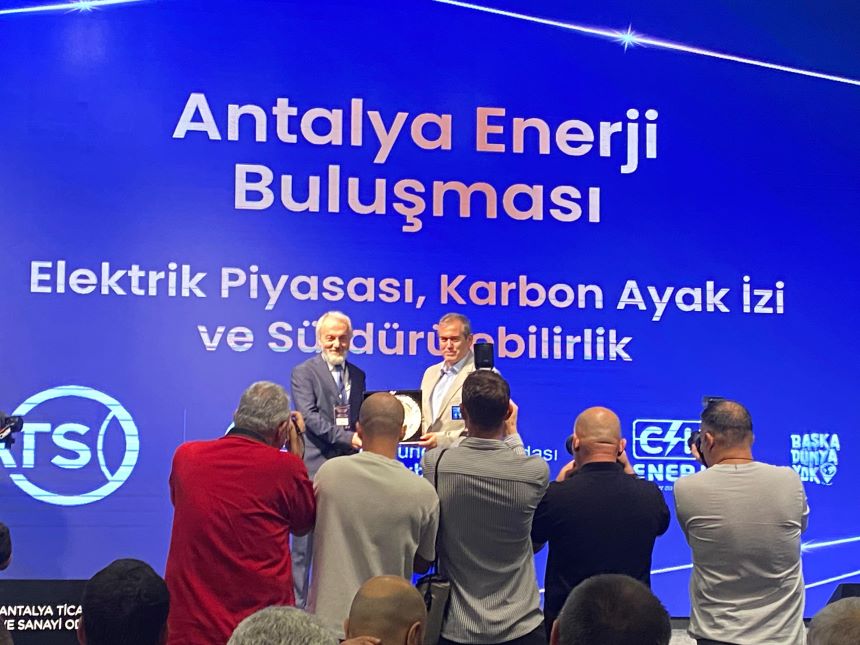 Fahrettin Tunç Ck Enerji Akdeniz Elektrik Genel Müdürü