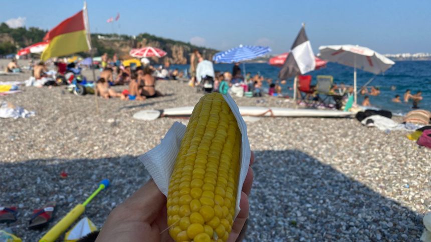 Konyaaltı Satıcıları (2)