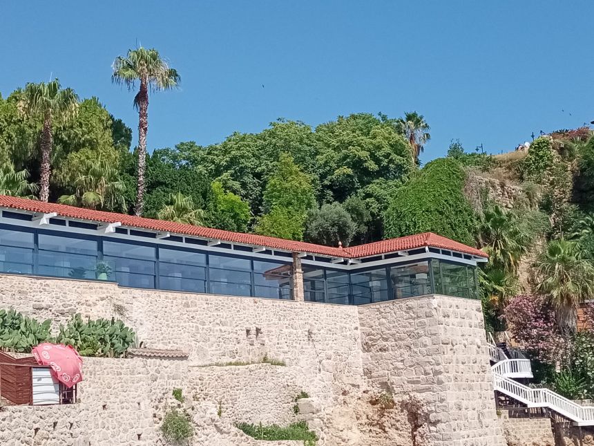 Mermerli Plajı Kafetarya (2)