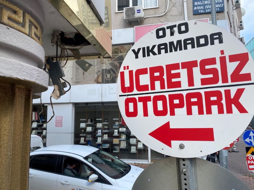 Oto Yıkama Ücretsiz Otopark