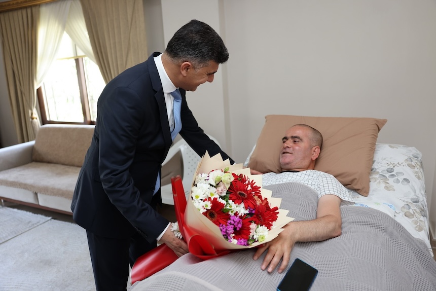 Şener'den Şehit Aileleri Ve Gazilere Vefa Ziyareti 2