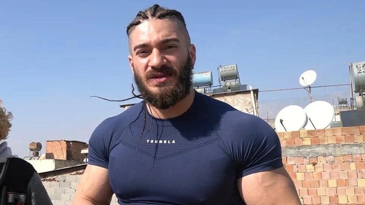 Testo Taylan Kac Yasinda 3